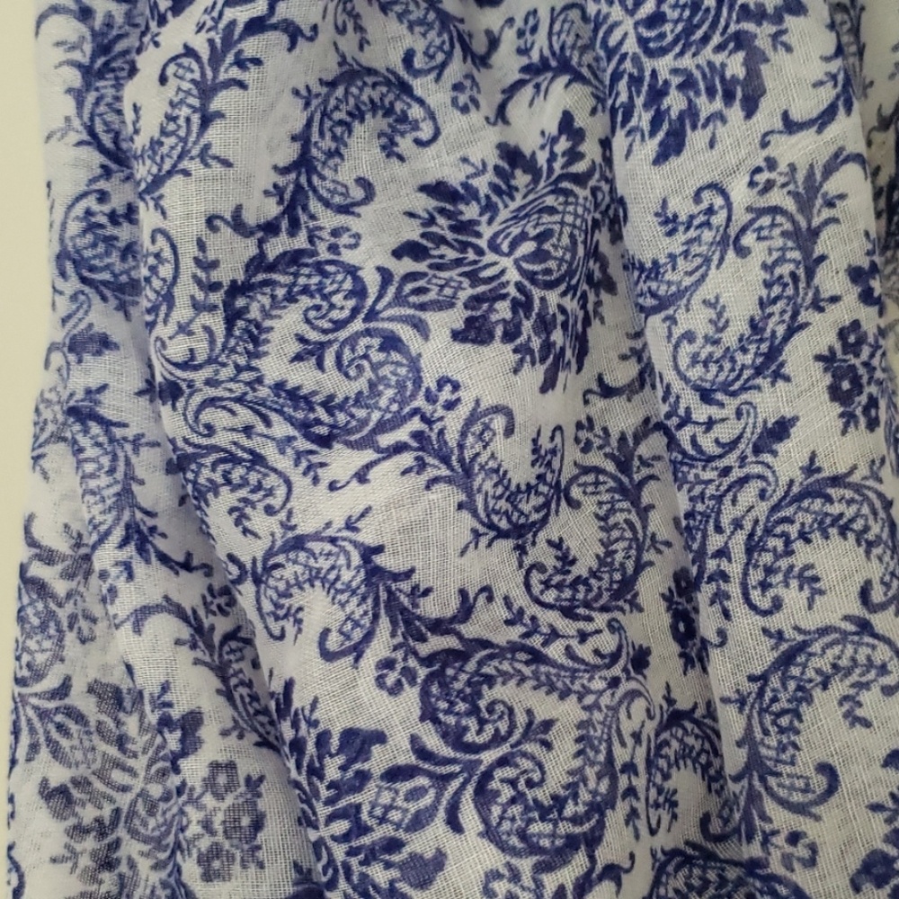Infinity Loop Scarf - Picture 2 of 4